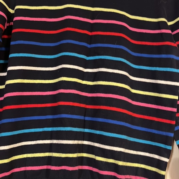 2 gap sweaters - Picture 2 of 10